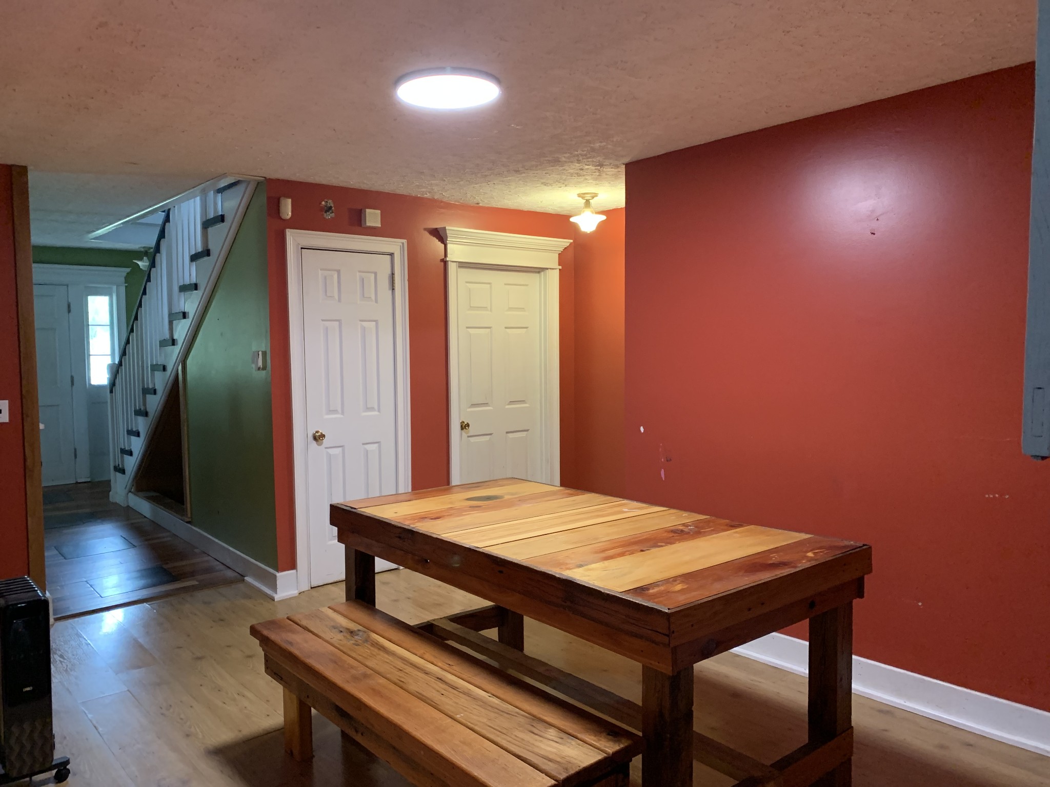 502 Twomey Road Centerville, TN 37033 - Photo 14 of 42 a living room with game table