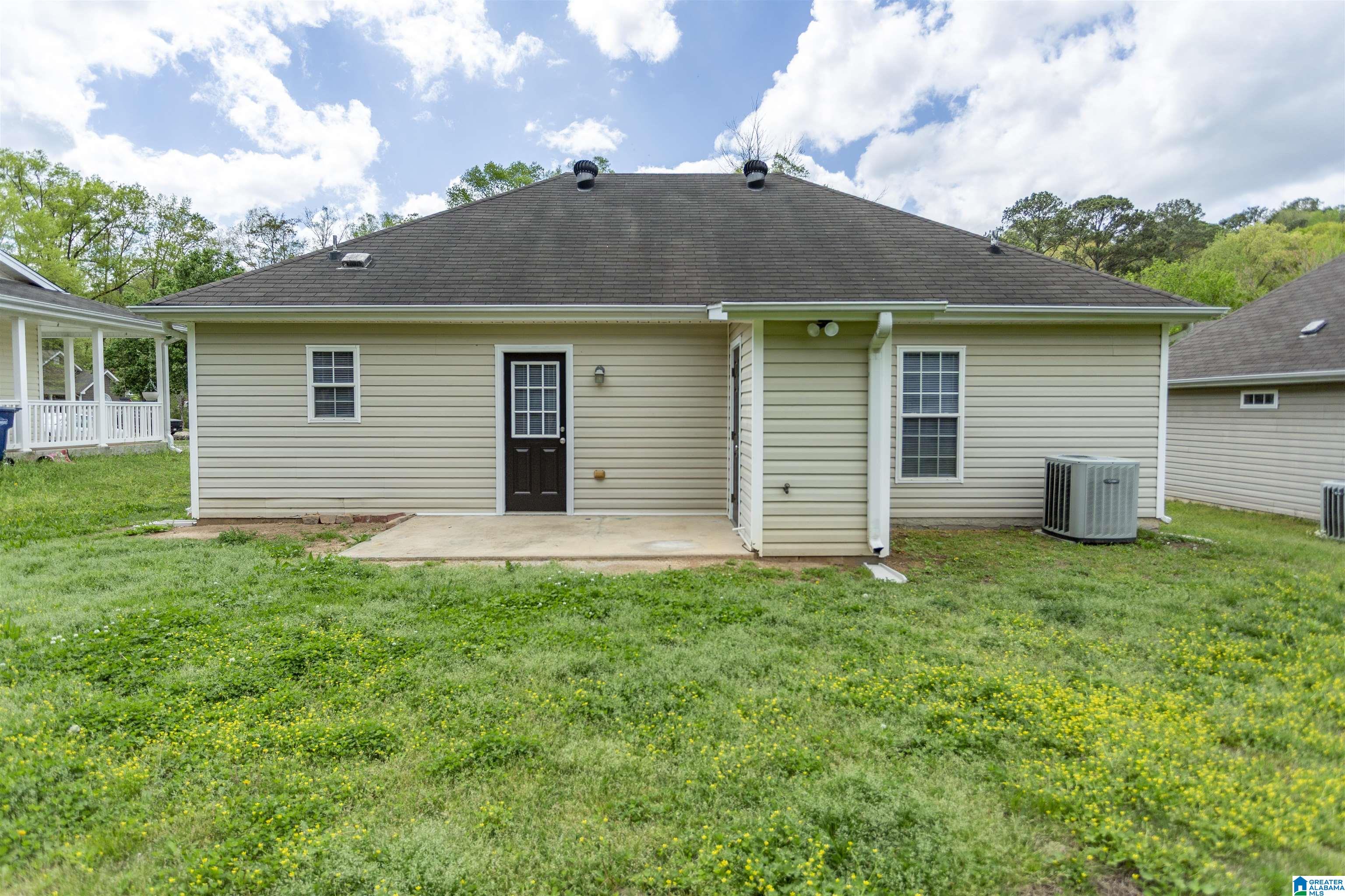 181 Reese Drive Alabaster, AL 35007 - Photo 5 of 34