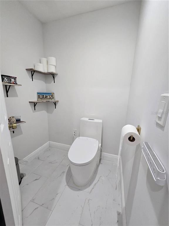 1028 Chinaberry Road Clearwater, FL 33764 - Photo 20 of 34