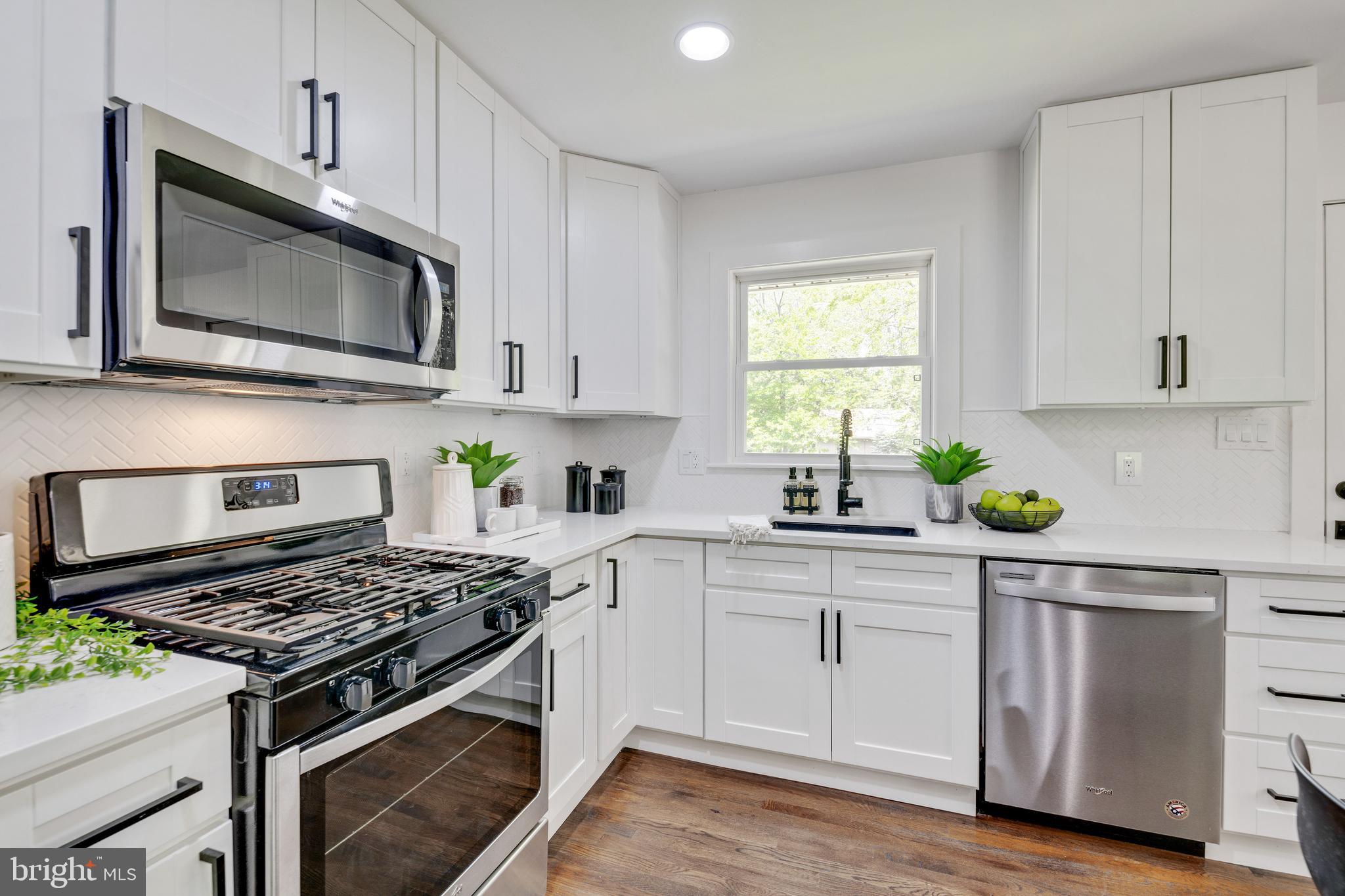 2001 Reuter Road Lutherville-Timonium, MD 21093 - Photo 13 of 38 All appliances are Whirlpool