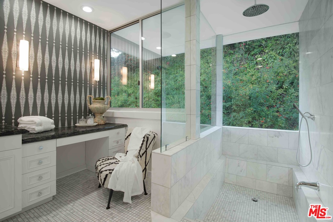 955 Chantilly Road Los Angeles, CA 90077 - Photo 28 of 37