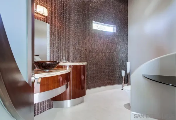 $30,000 | 6125 Terryhill Drive, La Jolla, CA 92037