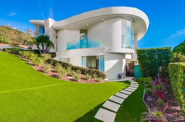 $30,000 | 6125 Terryhill Drive, La Jolla, CA 92037