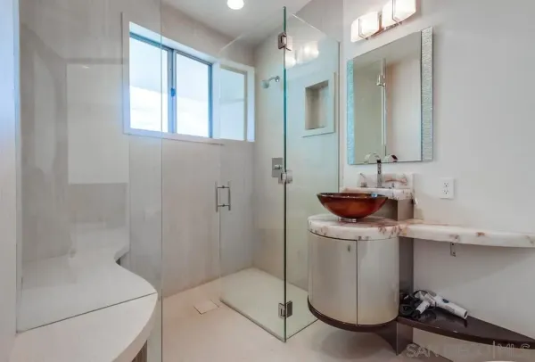 $30,000 | 6125 Terryhill Drive, La Jolla, CA 92037