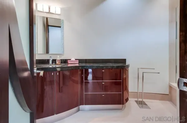 $30,000 | 6125 Terryhill Drive, La Jolla, CA 92037