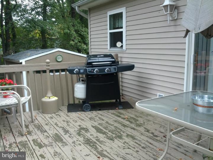 771 Iszard Road Deptford, NJ 08096 - Photo 9 of 13 Deck