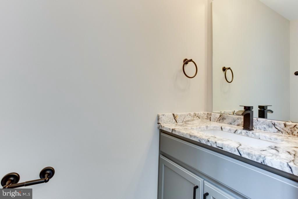 64 Bay Front Road Deale, MD 20751 - Photo 21 of 55