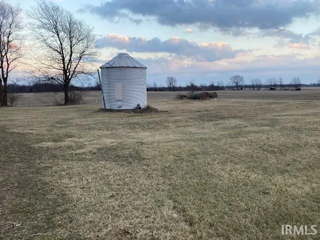 $285,000 | 835 South Co Road 900 East, Parker City, IN 47368