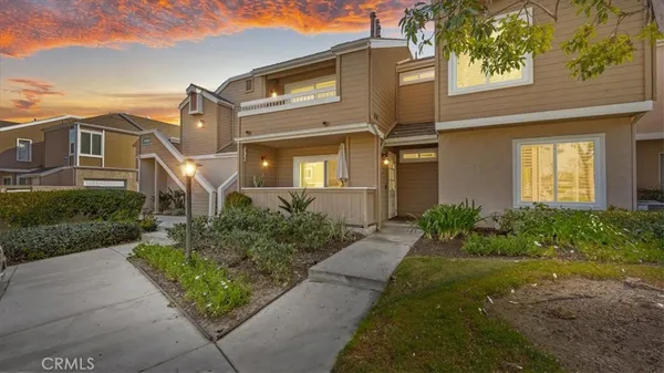 $570,000 | 10450 East Briar Oaks Drive, Unit B, Stanton, CA 90680