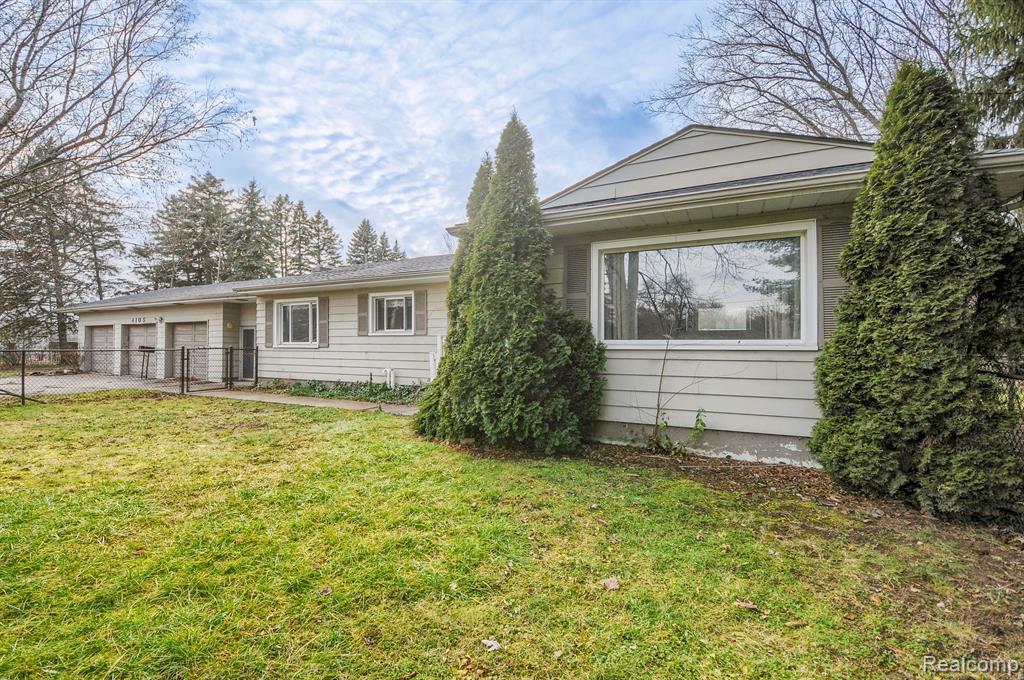 4105 North Irish Road Davison, MI 48423 - Photo 5 of 32