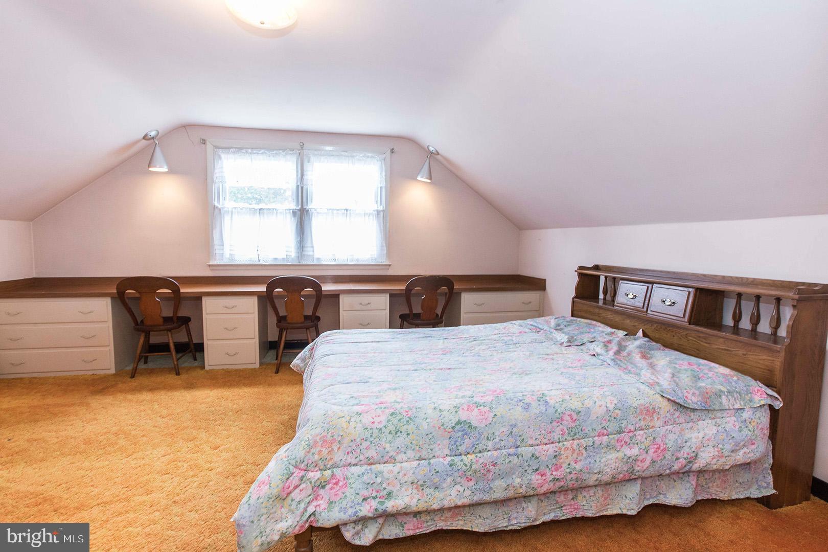 105 Woodland Road Reading, PA 19610 - Photo 30 of 43 Gallery Image 30