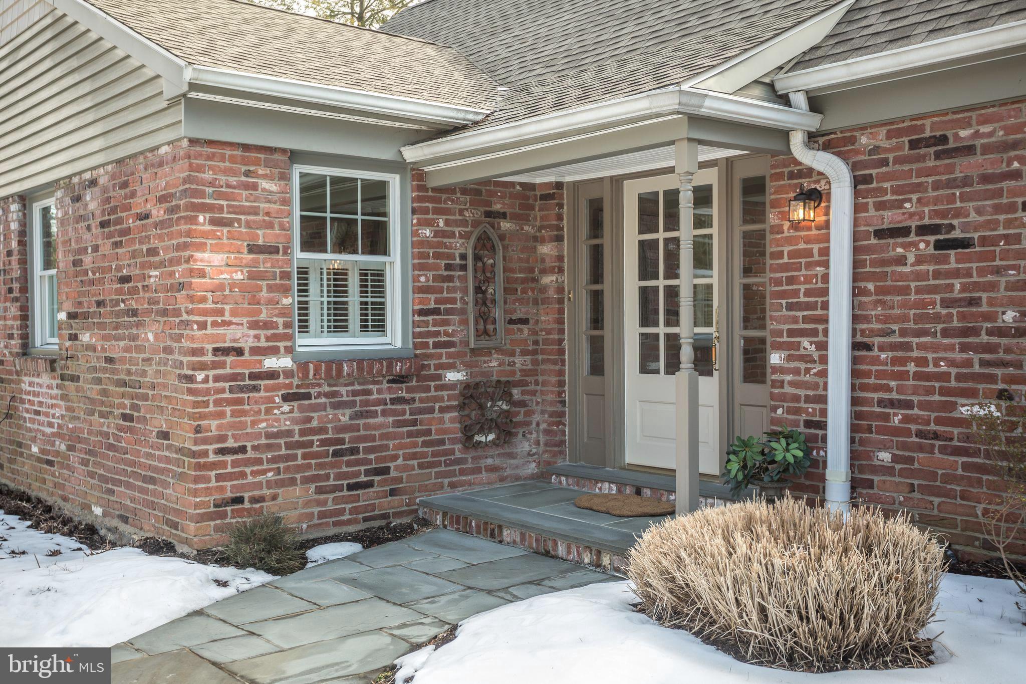 661 Church Road Wayne, PA 19087 - Photo 20 of 32 Inviting Entry
