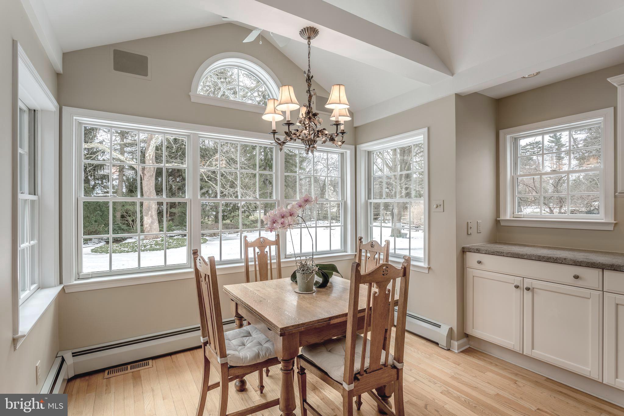 661 Church Road Wayne, PA 19087 - Photo 5 of 32 Bright Breakfast Room