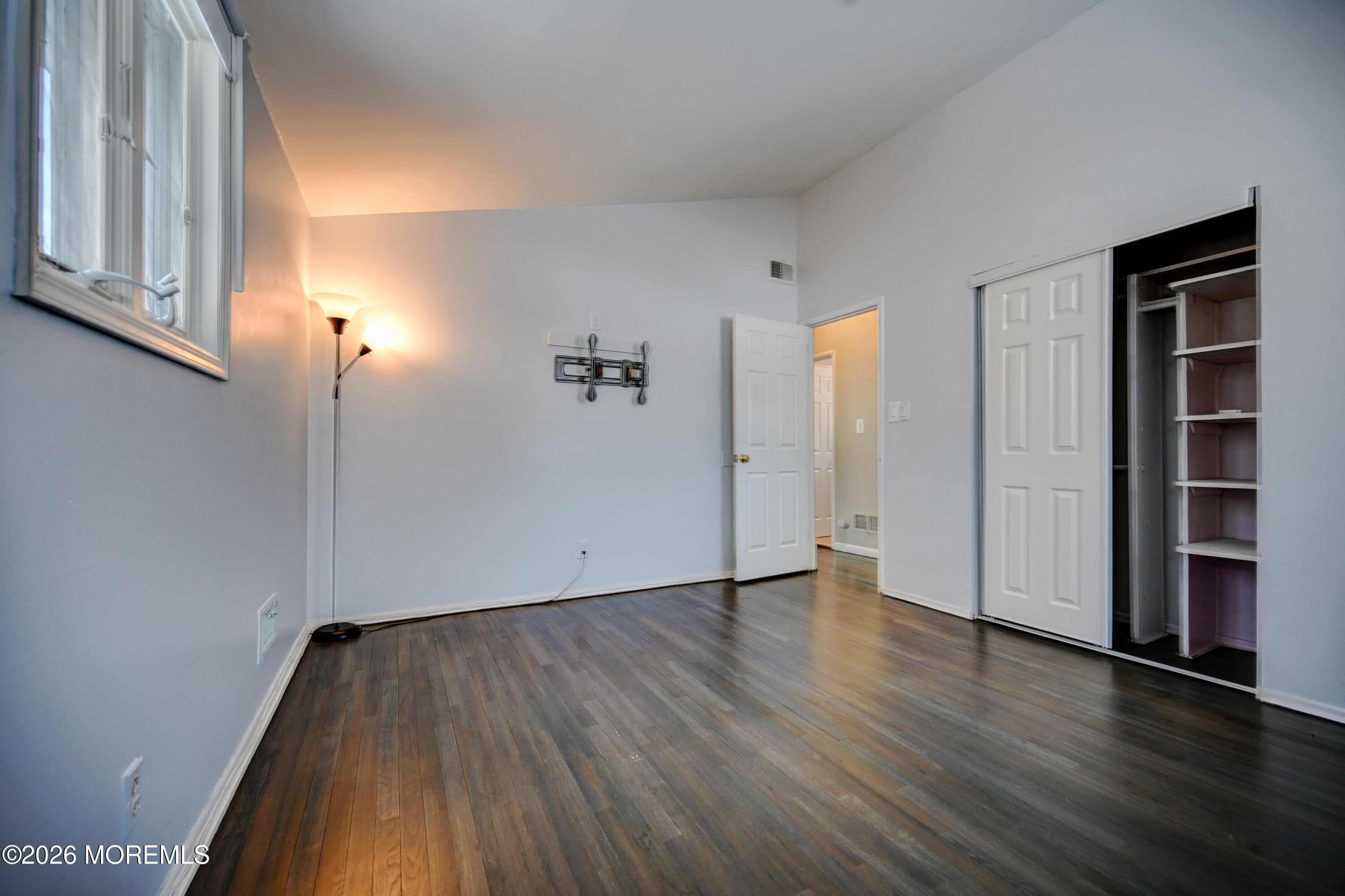 17 Thomas Road East Brunswick, NJ 08816 - Photo 24 of 53 20-Bedroom