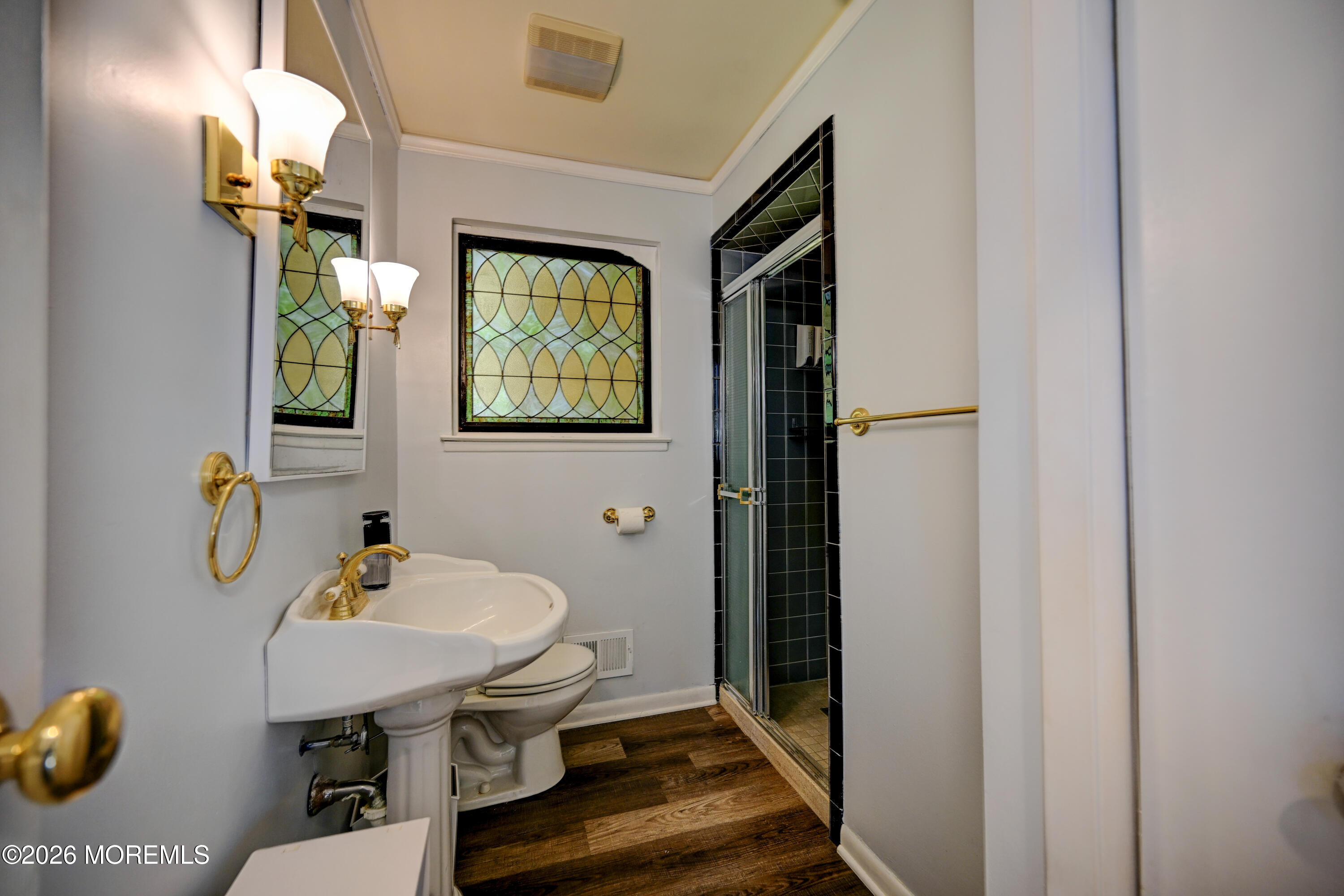 17 Thomas Road East Brunswick, NJ 08816 - Photo 30 of 53 26-Bathroom