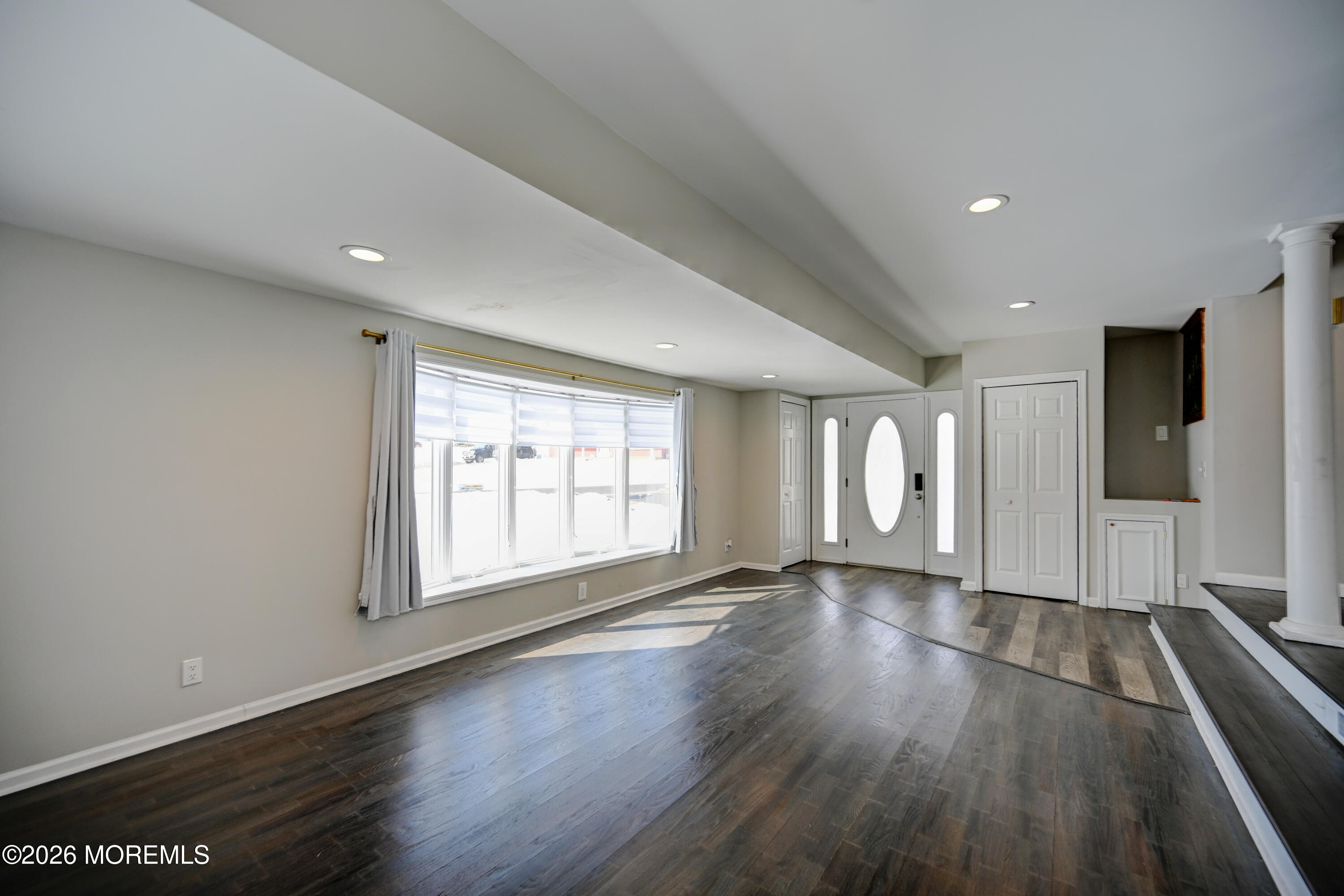 17 Thomas Road East Brunswick, NJ 08816 - Photo 4 of 53 04-Living Room to Entrance Area