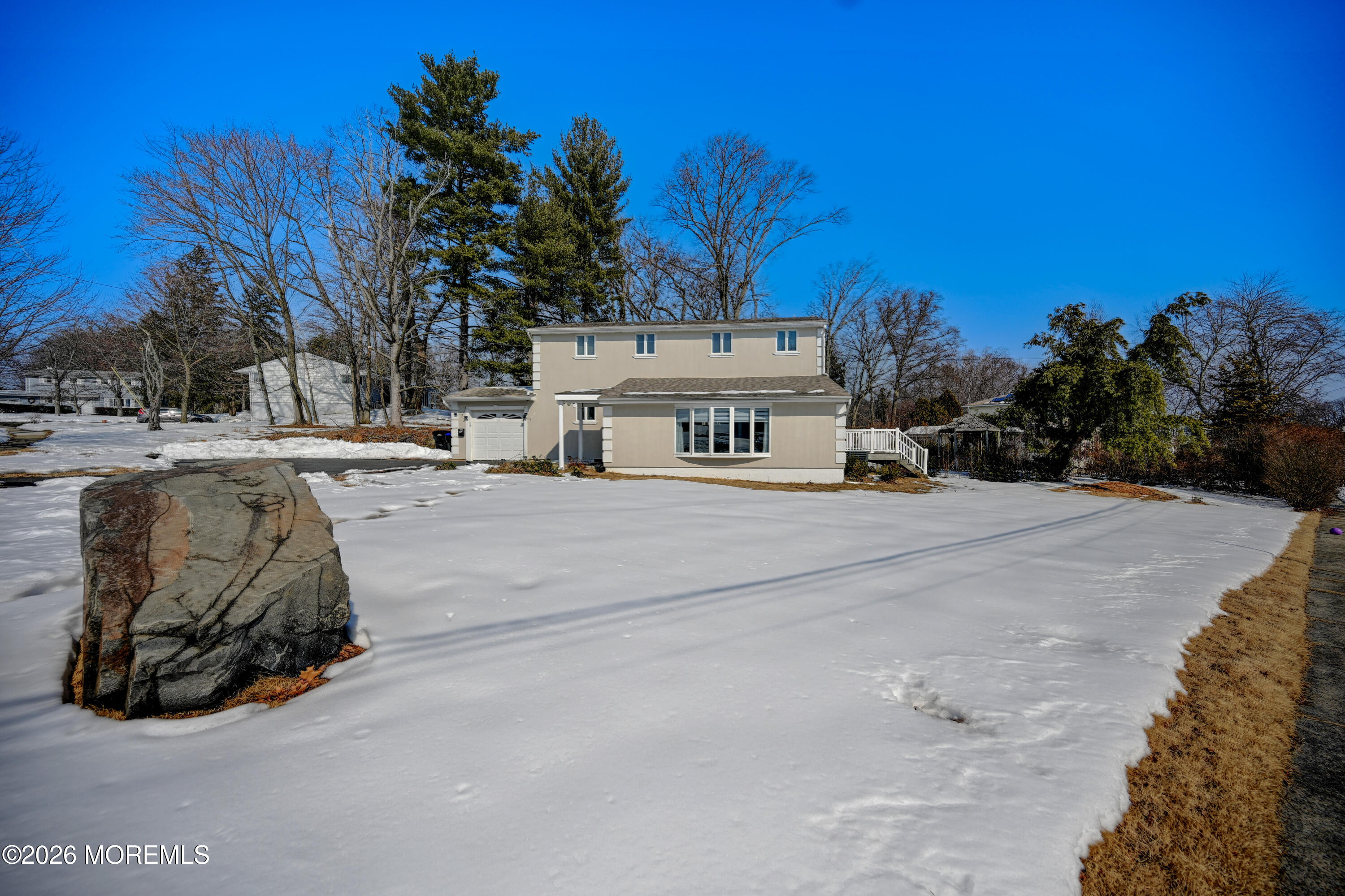 17 Thomas Road East Brunswick, NJ 08816 - Photo 43 of 53 43-Front View