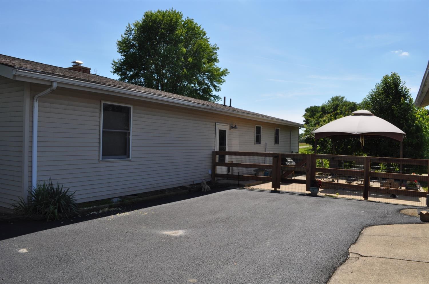 4427 Graybill Road Georgetown, OH 45121 - Photo 8 of 38
