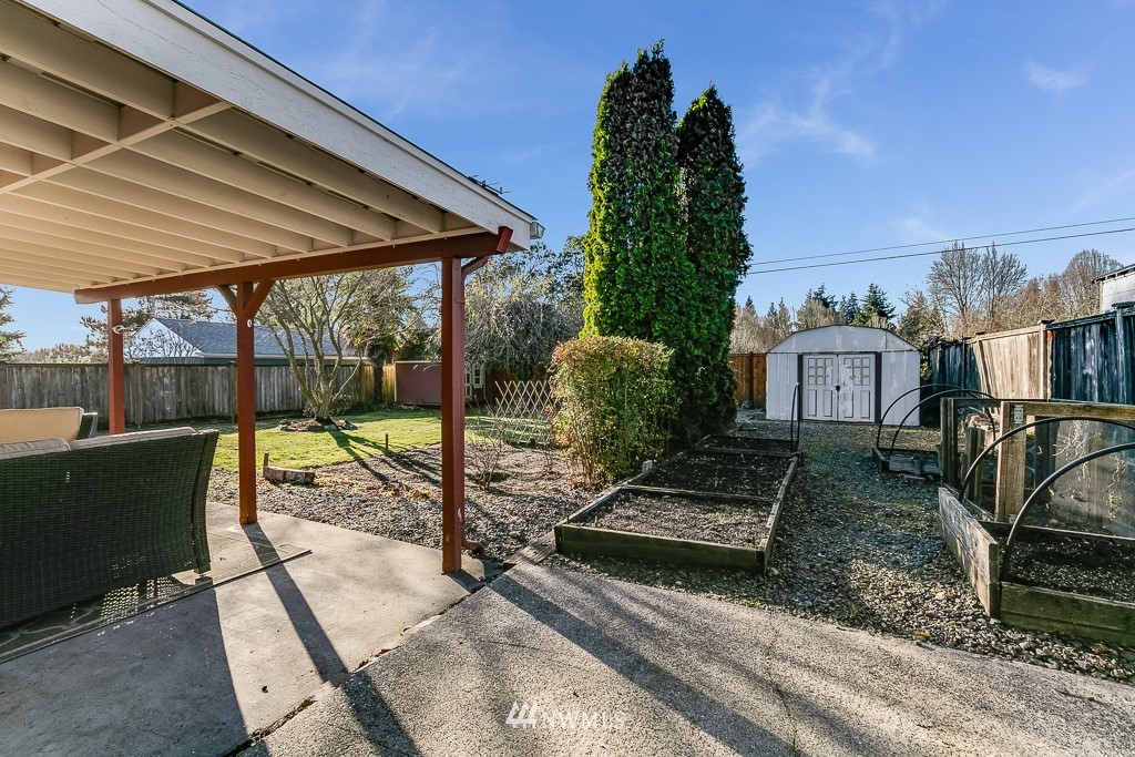 8415 34th Avenue Southwest Seattle, WA 98126 - Photo 13 of 24