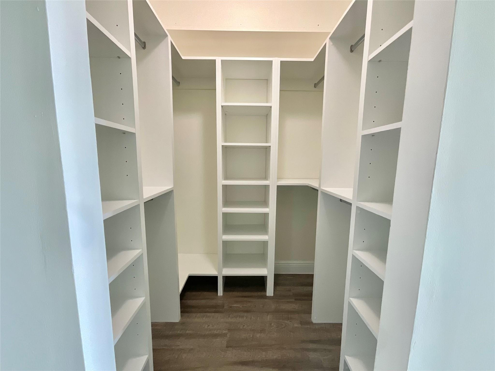 16900 North Bay Road, Unit 21211 Sunny Isles Beach, FL 33160 - Photo 7 of 30 a view of walk in closet with empty racks