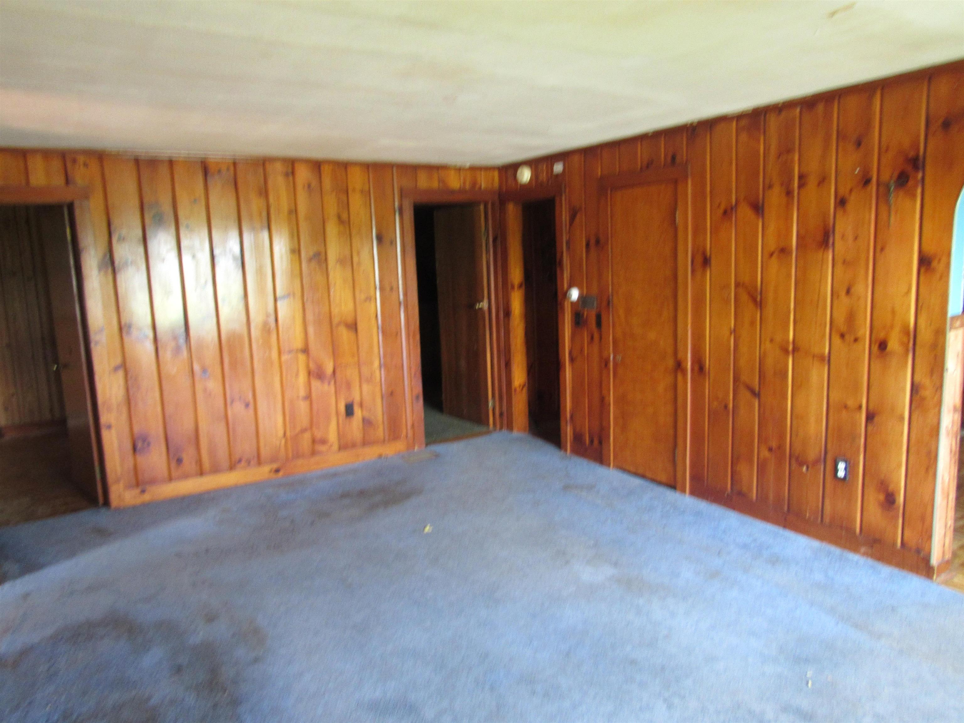 2332 Highgate Road St. Albans, VT 05478 - Photo 8 of 10