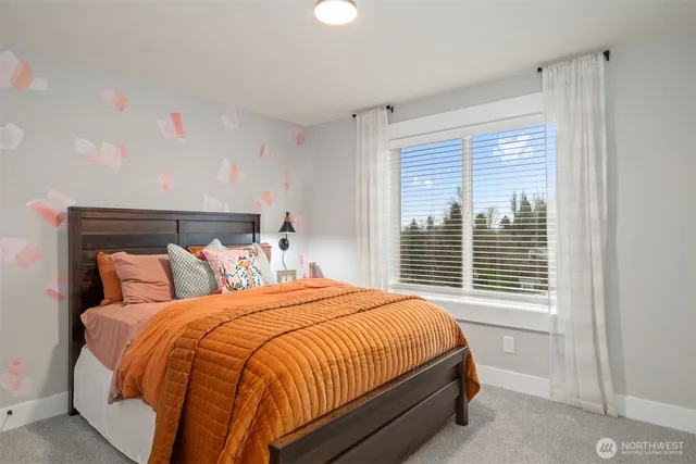 $969,900 | 7584 South 130th Place, Seattle, WA 98178