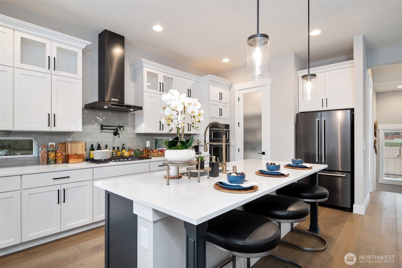 7584 South 130th Place Seattle, WA 98178 - Photo 8 of 24