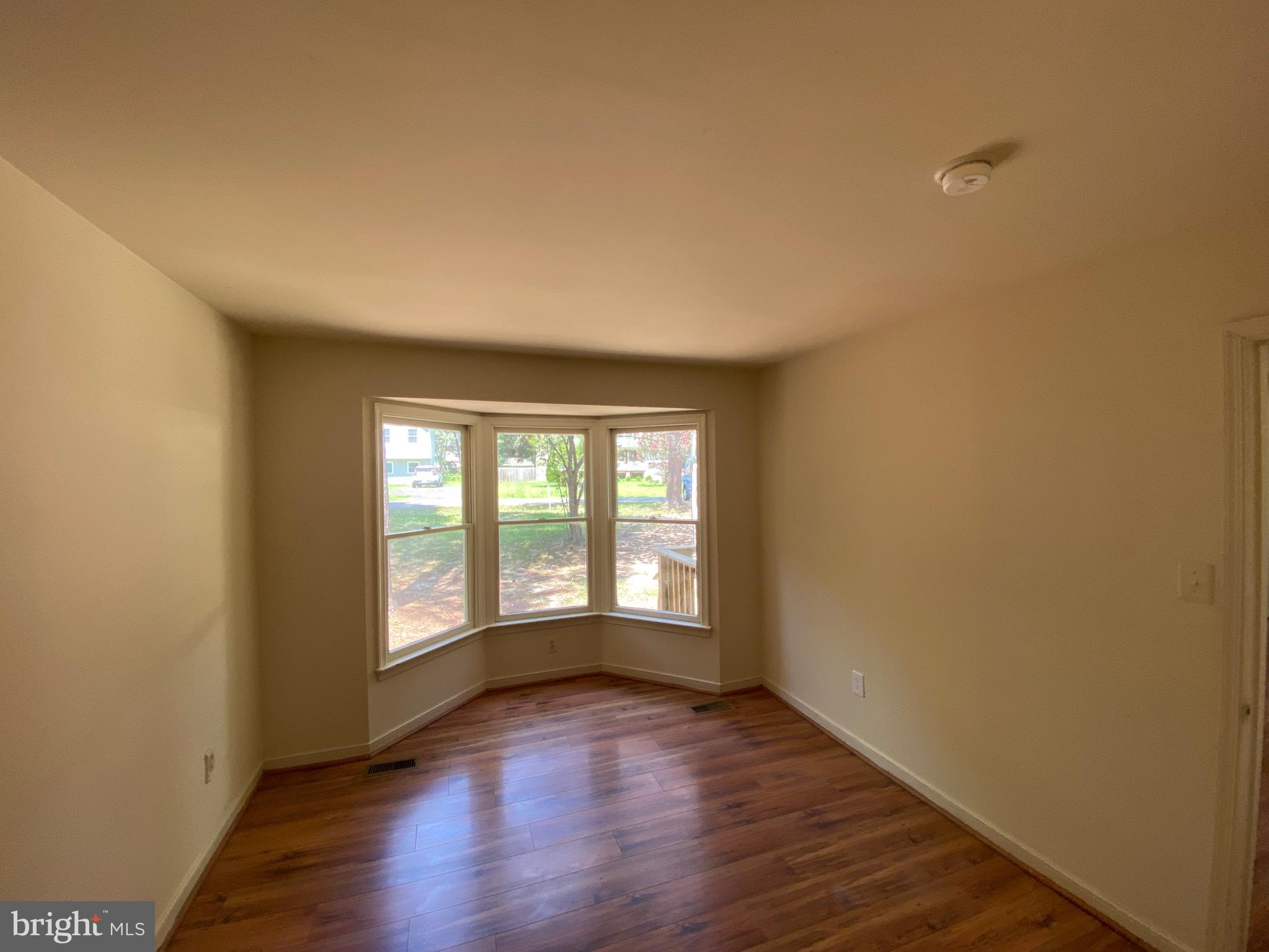 507 Montgomery Drive Ruther Glen, VA 22546 - Photo 6 of 26