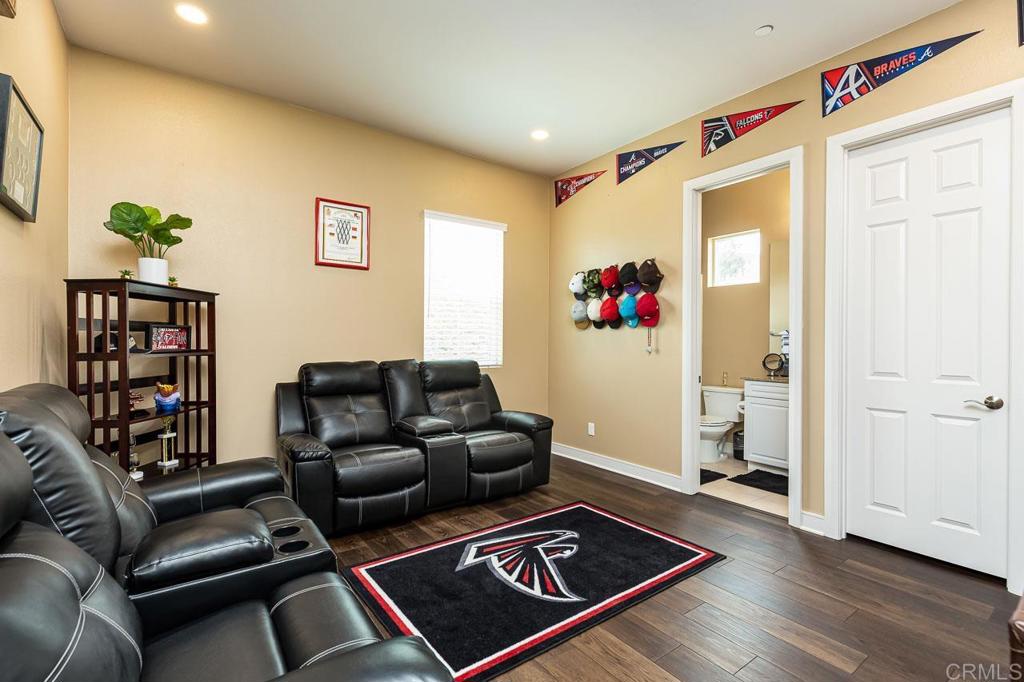 1194 Palomar Circle Escondido, CA 92027 - Photo 17 of 37 a living room with furniture and a window
