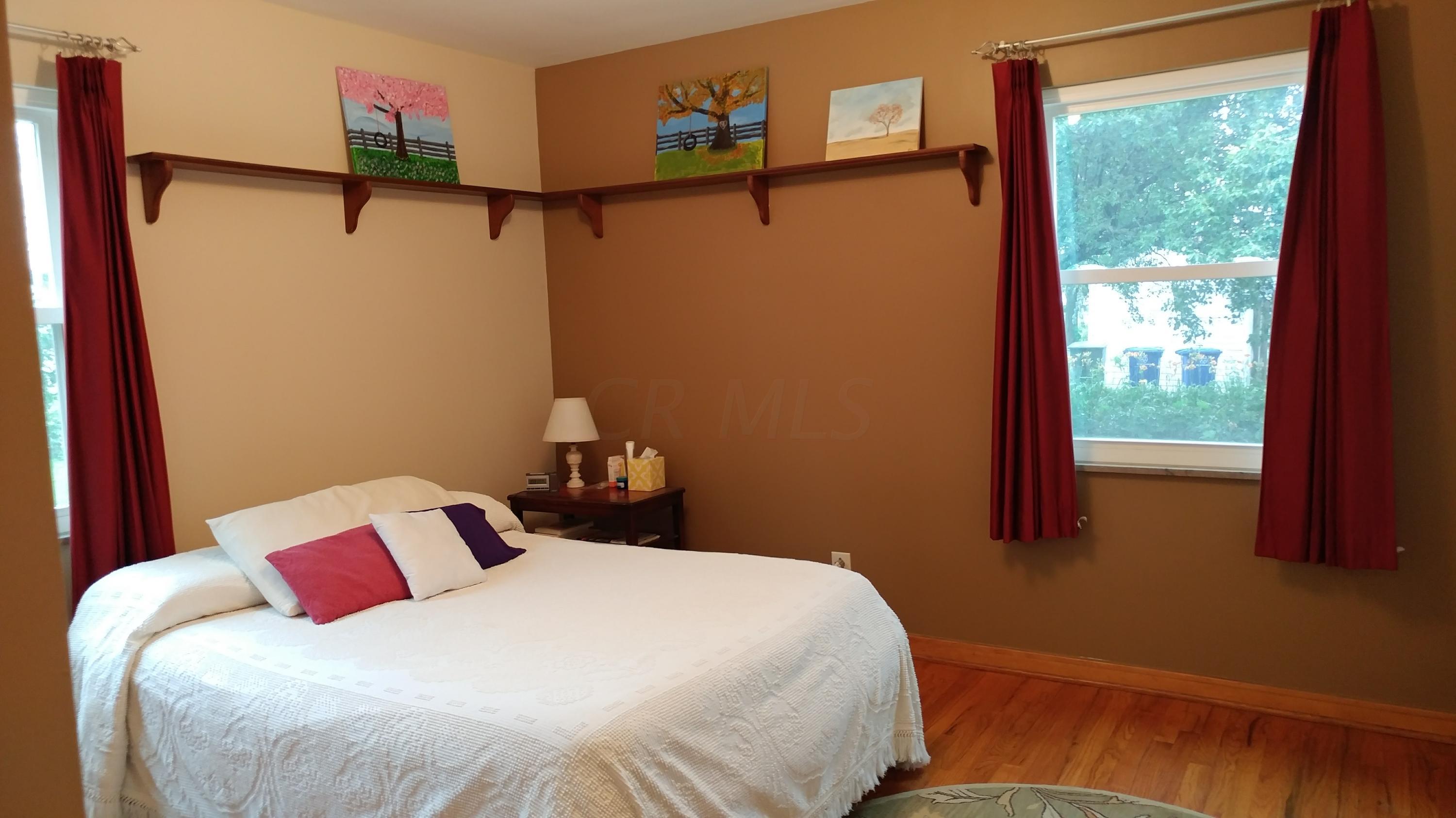 214 Demorest Road Columbus, OH 43204 - Photo 12 of 31 Gallery Image 12
