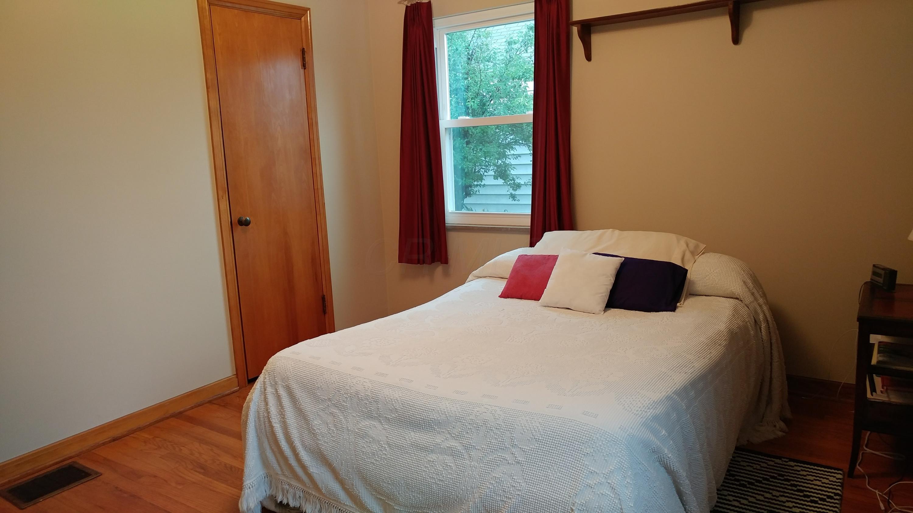 214 Demorest Road Columbus, OH 43204 - Photo 13 of 31 Gallery Image 13