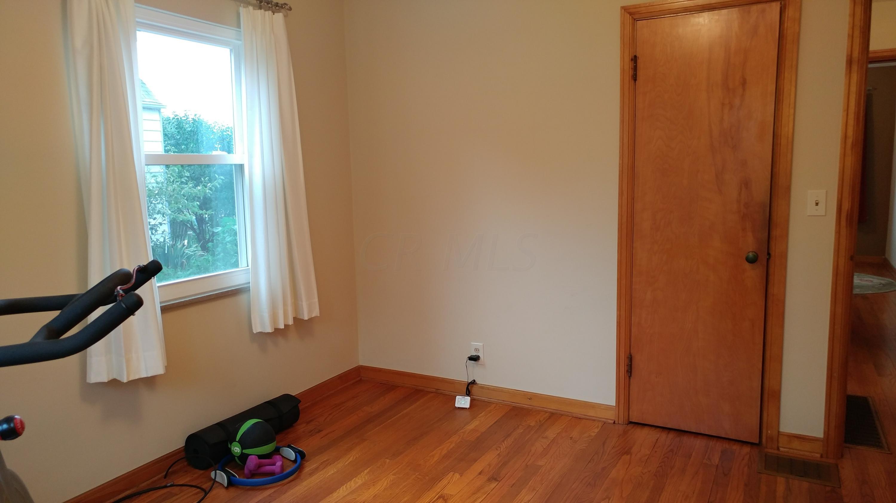 214 Demorest Road Columbus, OH 43204 - Photo 15 of 31 Gallery Image 15