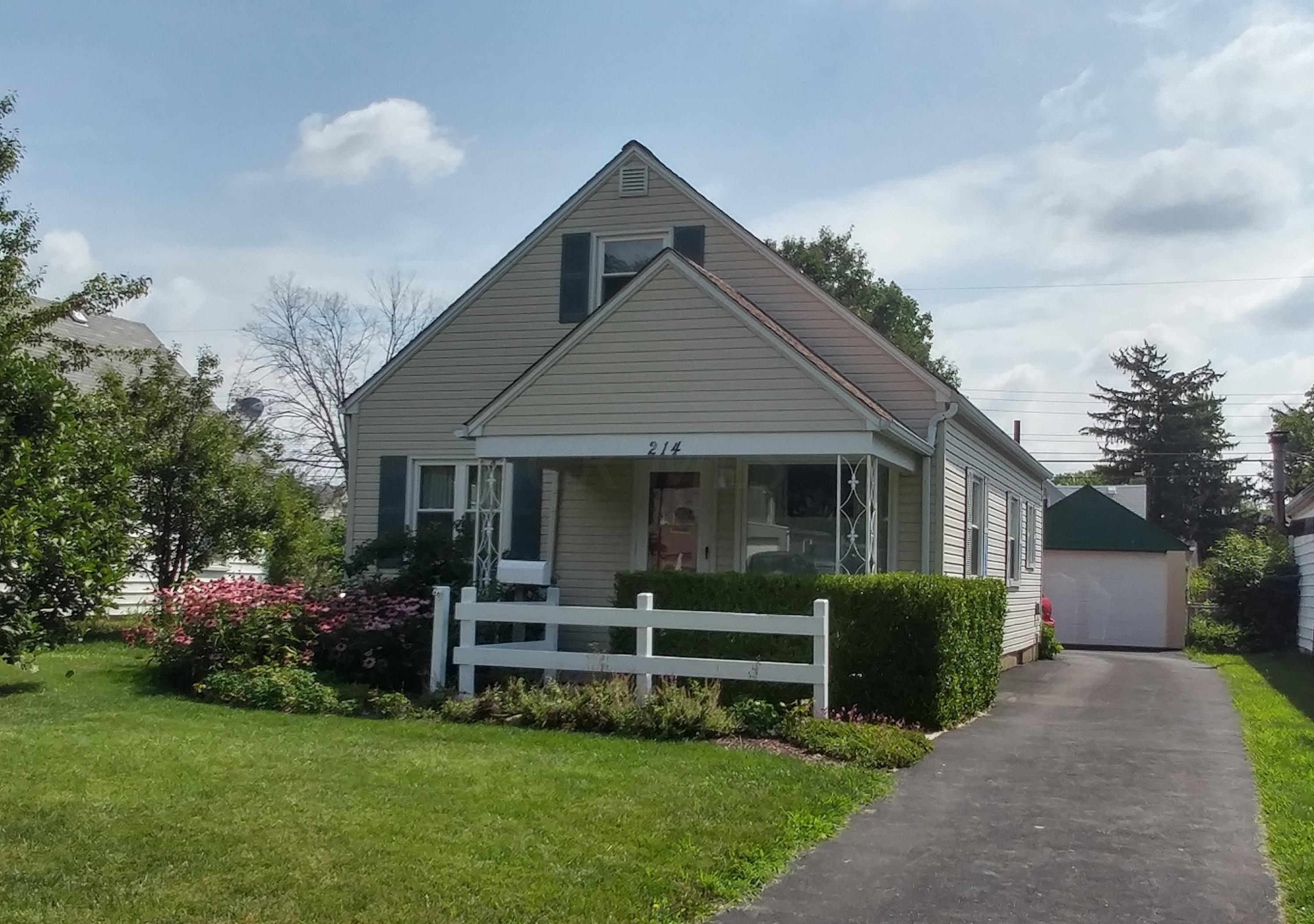 214 Demorest Road Columbus, OH 43204 - Photo 2 of 31 Gallery Image 2