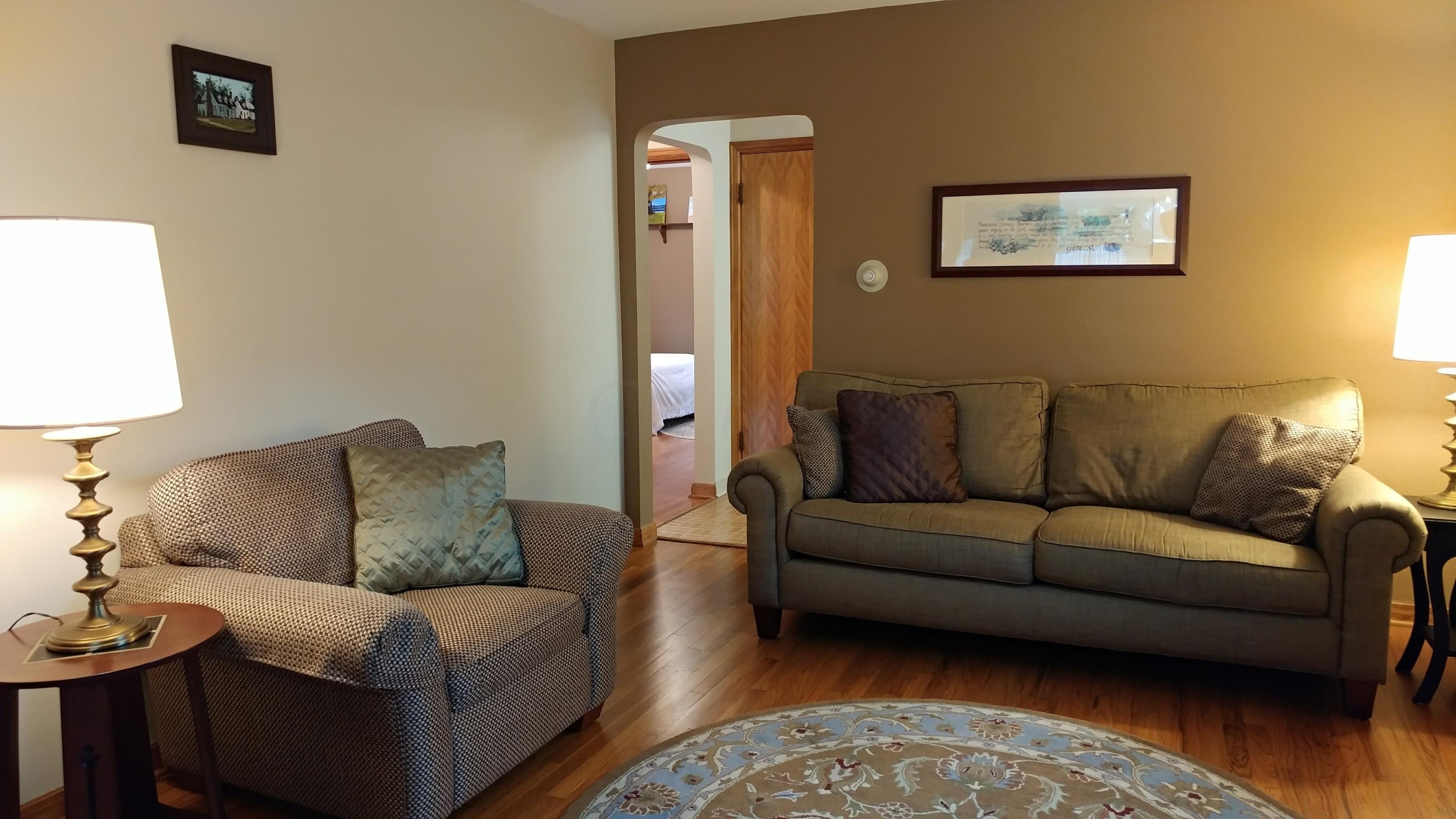 214 Demorest Road Columbus, OH 43204 - Photo 4 of 31 Gallery Image 4