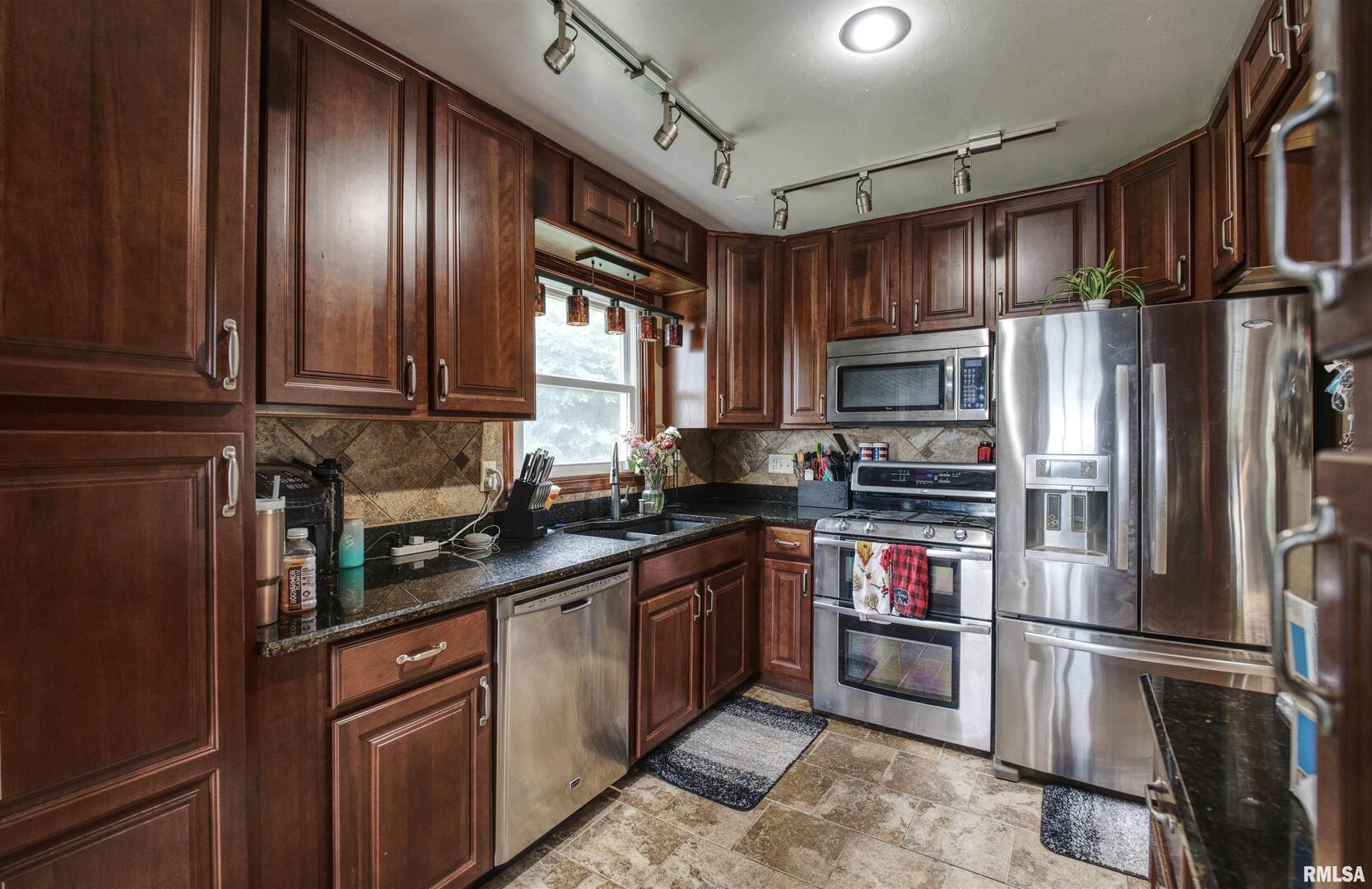 2211 613th Avenue Sabula, IA 52070 - Photo 18 of 55