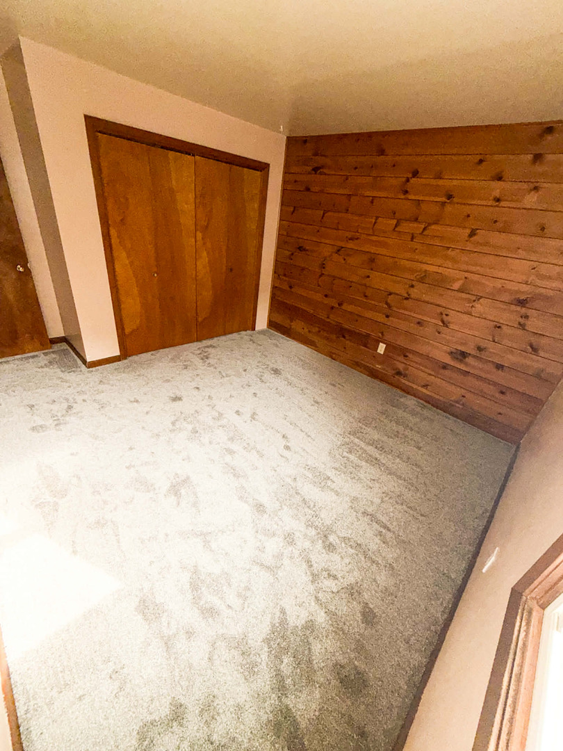 2211 613th Avenue Sabula, IA 52070 - Photo 18 of 45 a view of an empty room