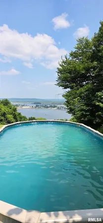 a view of an ocean view