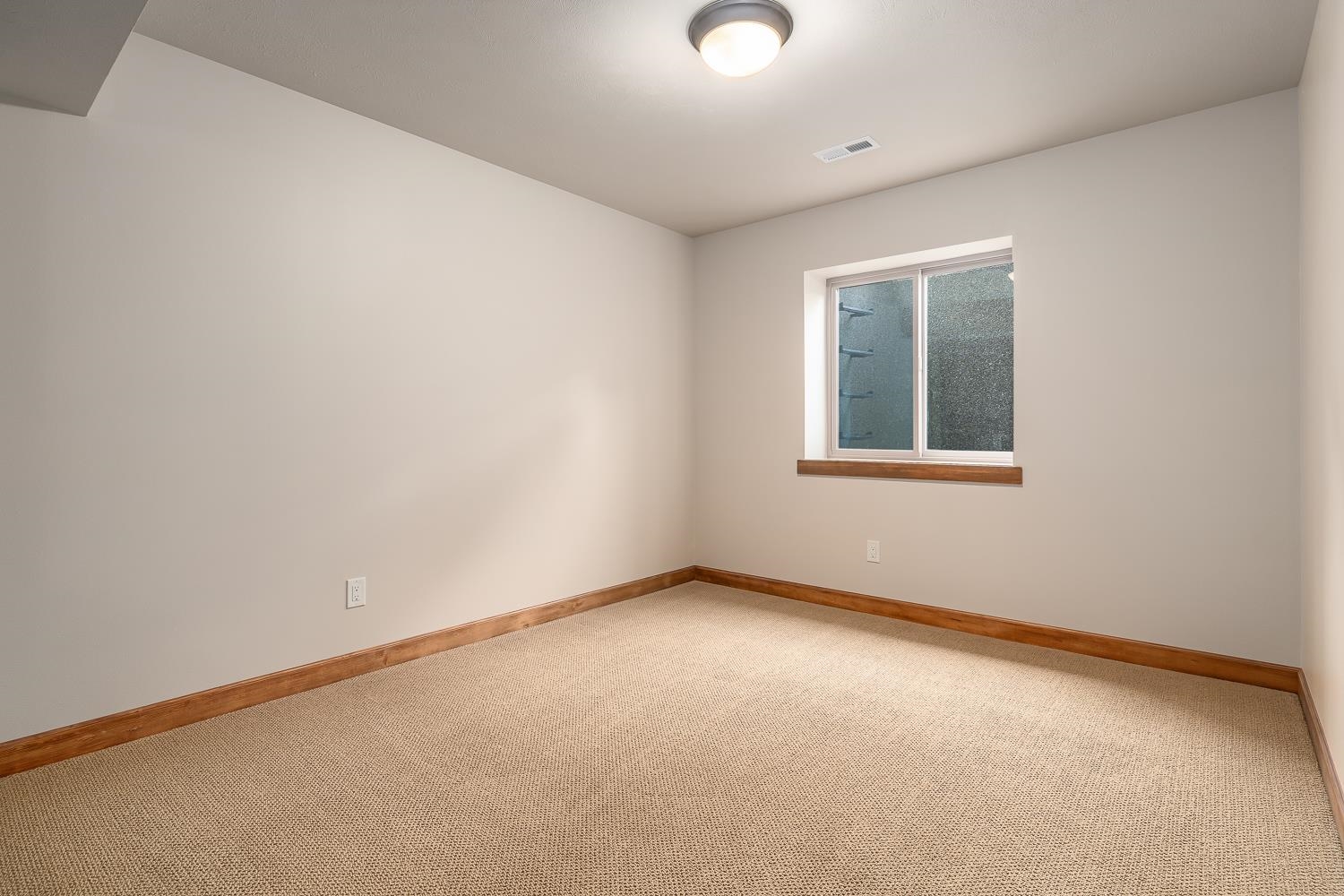 2304 West Stratton Avenue Spokane, WA 99208 - Photo 16 of 24 Gallery Image 16