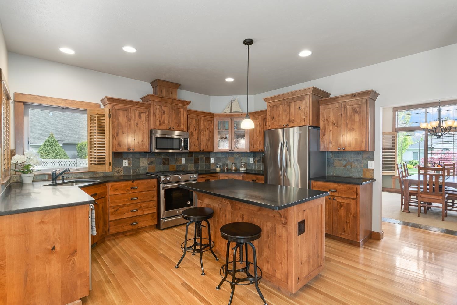 2304 West Stratton Avenue Spokane, WA 99208 - Photo 5 of 24 Gallery Image 5