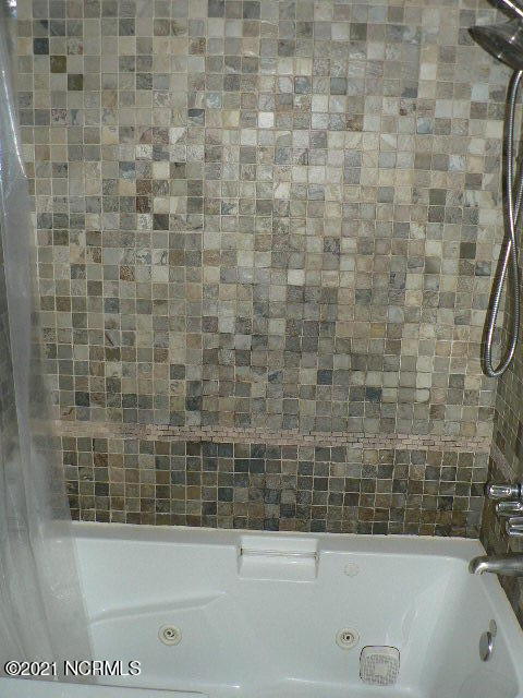 7654 Heritage Road Spring Hope, NC 27882 - Photo 19 of 37 jetted tub and shower in master bath