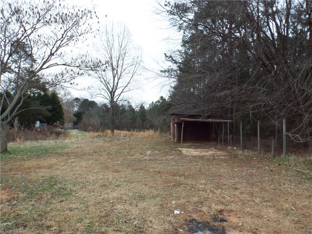 614 Fuller Mill Road North Trinity, NC 27370 - Photo 7 of 24
