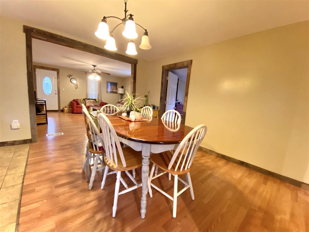 13122 Shaftsburg Road Perry, MI 48872 - Photo 11 of 31 50060799-10.JPG