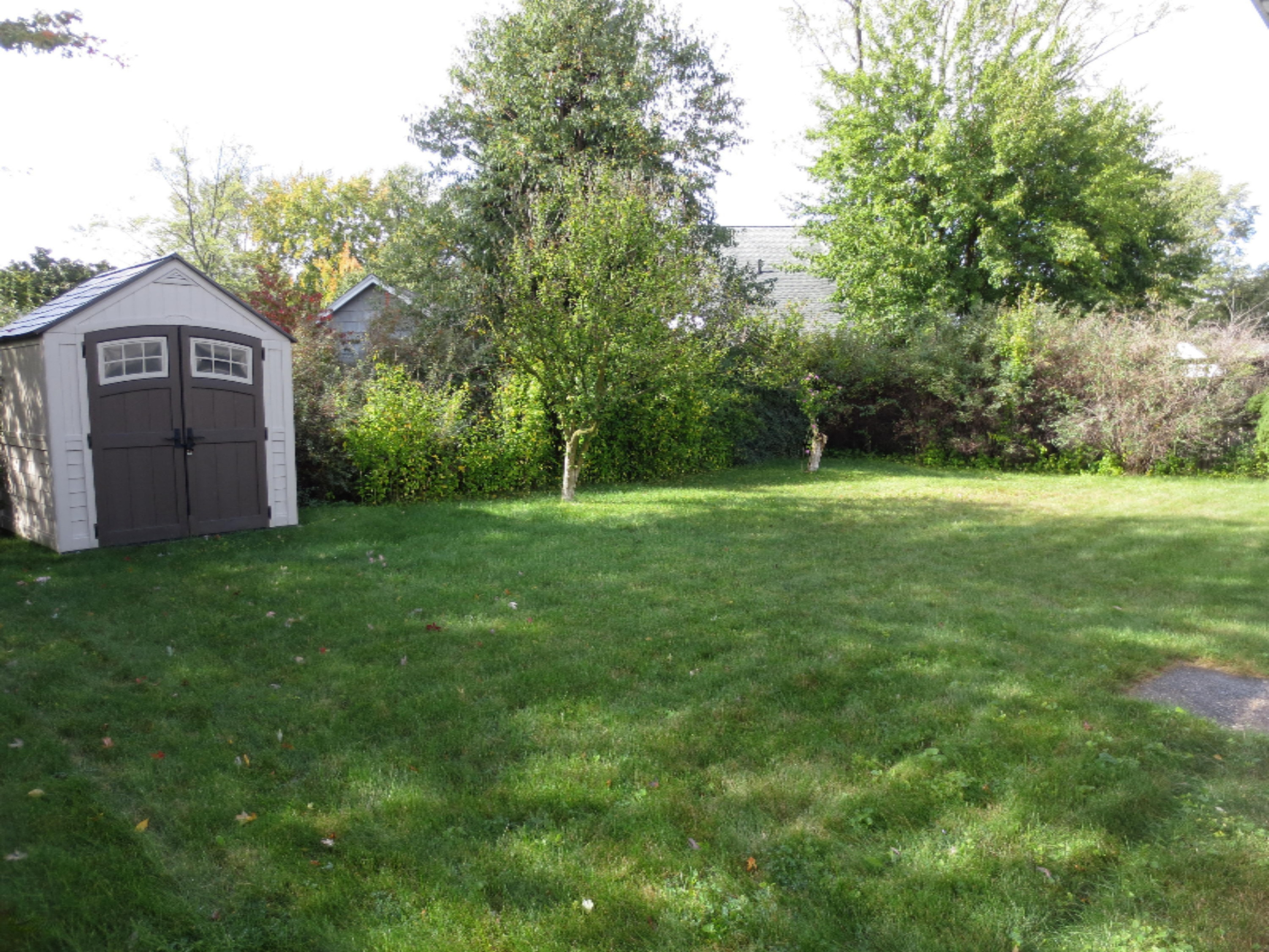 2959 Maple Grove Road Muskegon, MI 49441 - Photo 3 of 21 IMG_4956