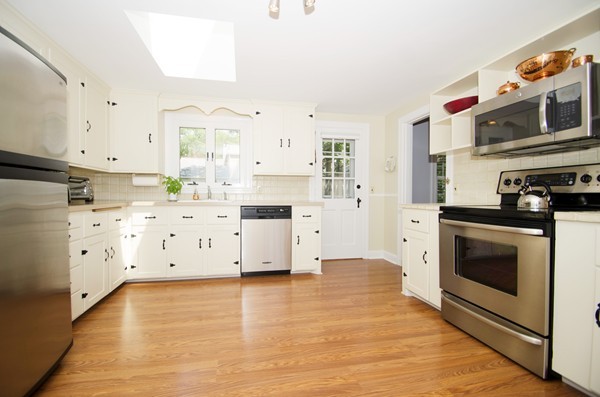 40 Hickory Cliff Road Newton, MA 02464 - Photo 2 of 15 Gallery Image 2