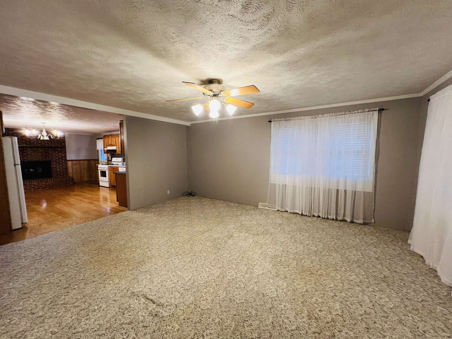 191 West Davis Street Equality, IL 62934 - Photo 17 of 21 an empty room with closet and a ceiling fan