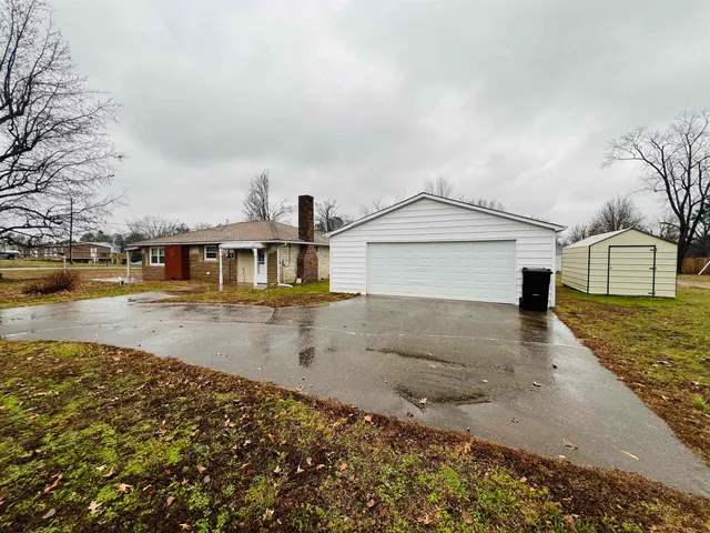 $90,000 | 191 West Davis Street, Equality, IL 62934
