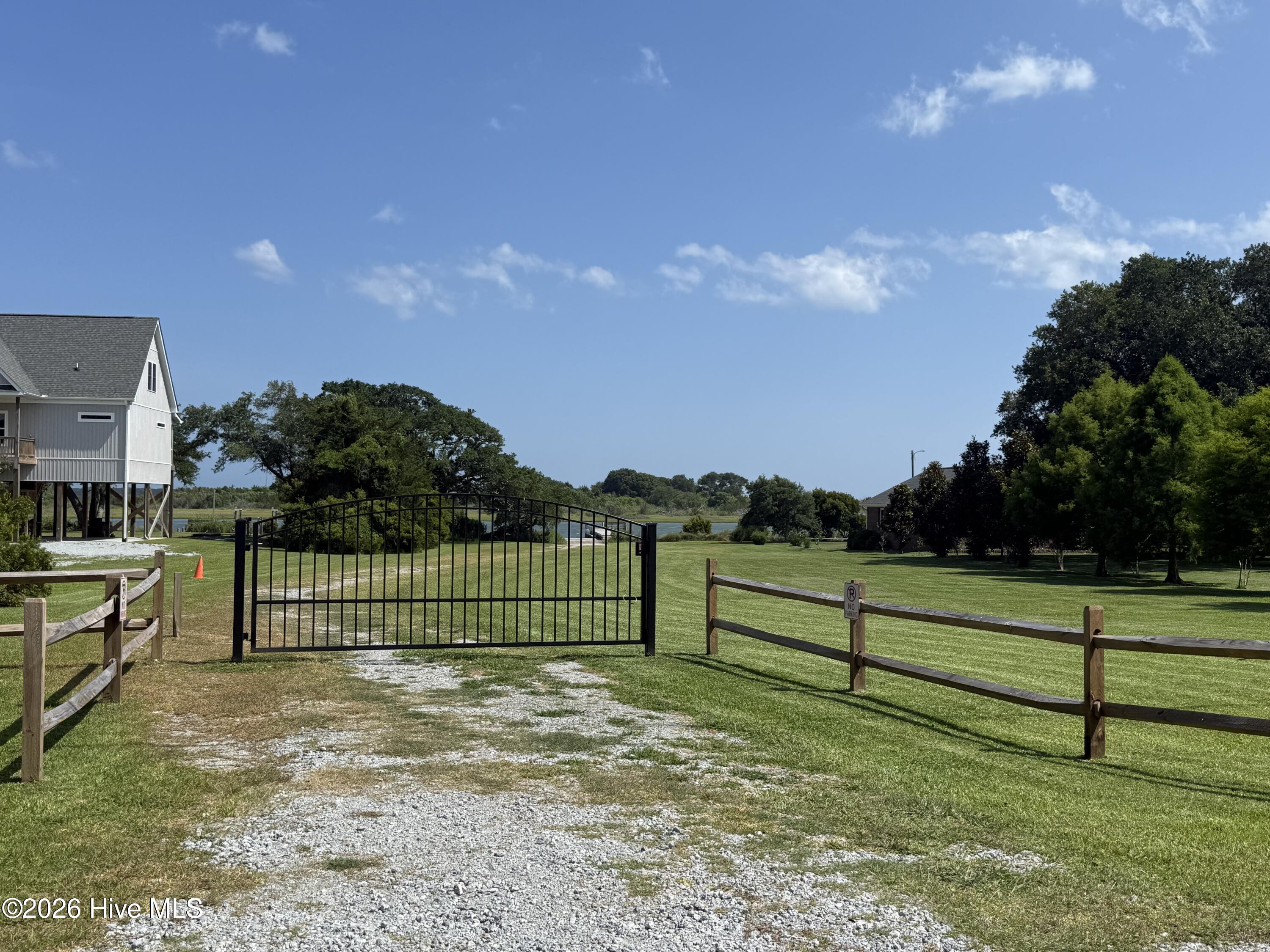 102 Beaver Trail Hubert, NC 28539 - Photo 14 of 63