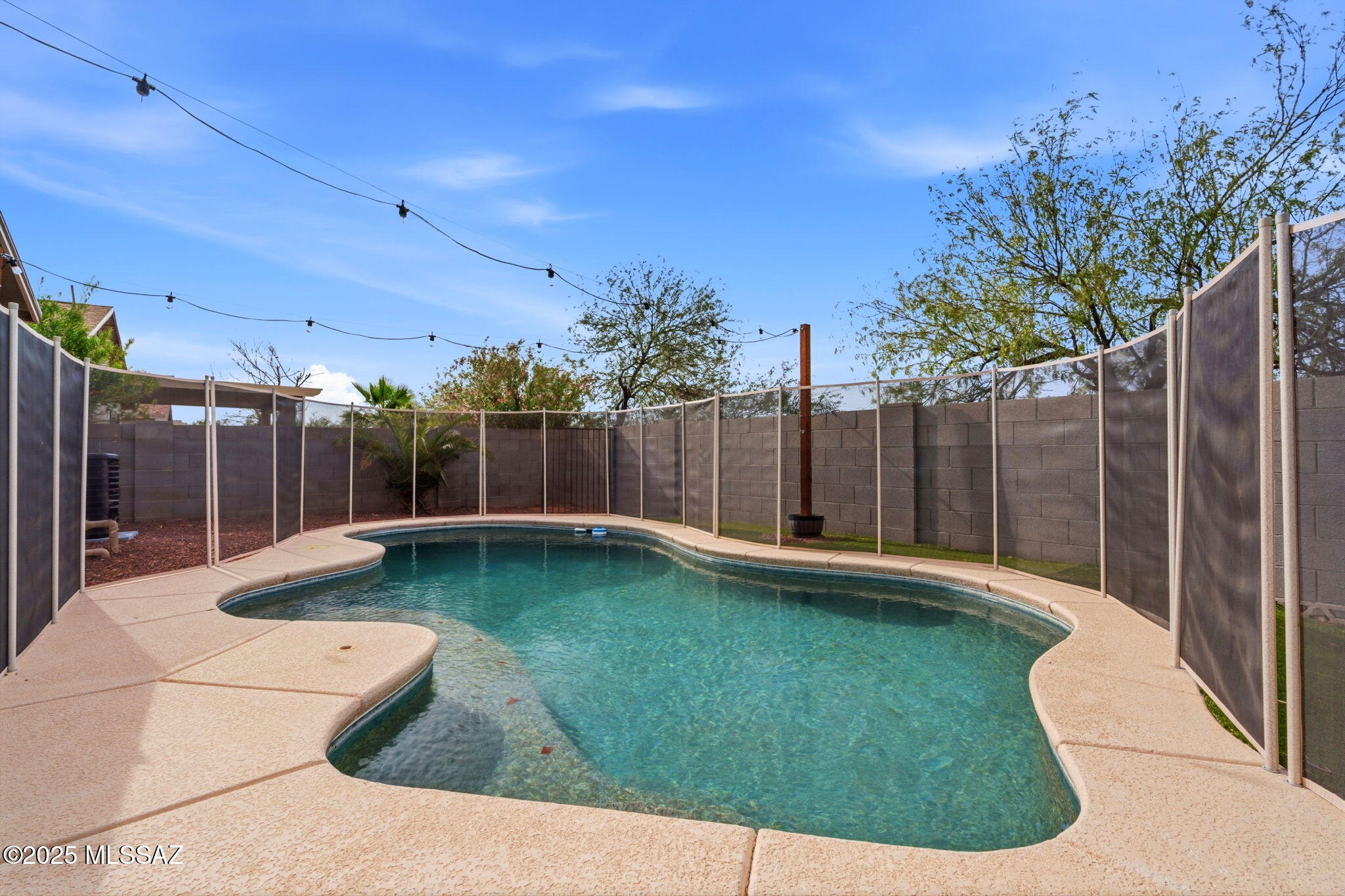 8244 South Lost Mountain Road Tucson, AZ 85747 - Photo 38 of 41 a backyard of a house with lots of green space