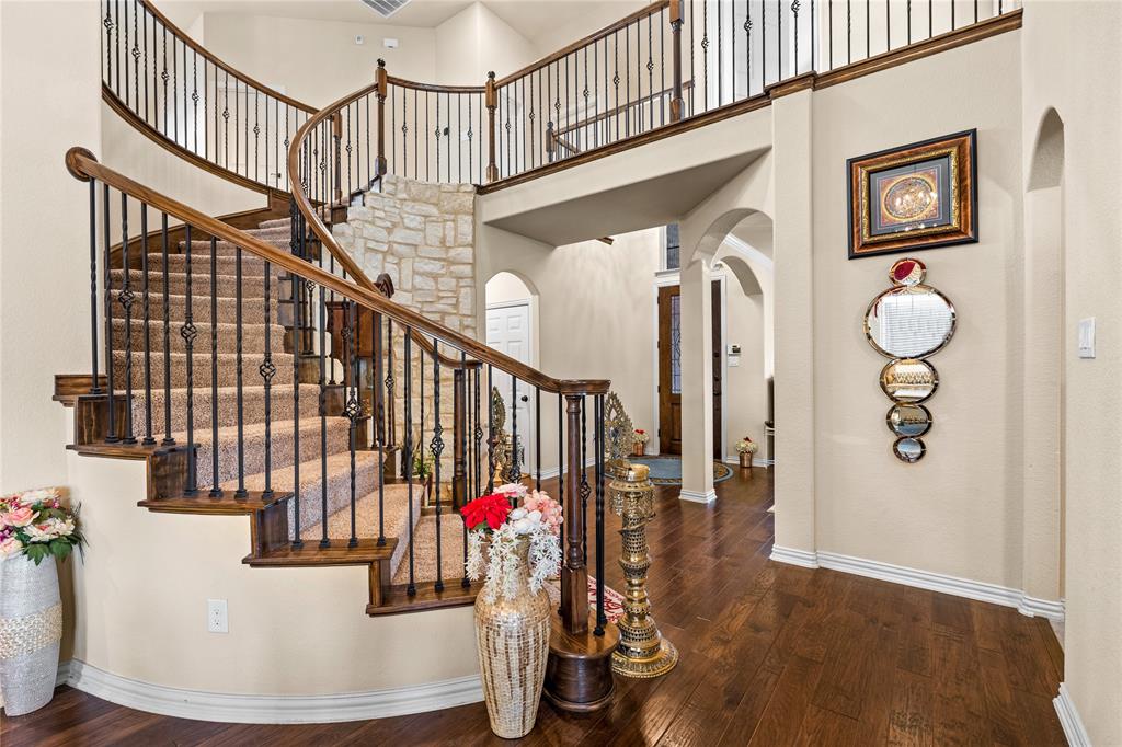 9801 Nolina Road Fort Worth, TX 76177 - Photo 4 of 40 a view of entryway and hall