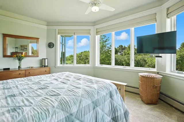 $1,350,000 | 699 Nob Hill Road, Williston, VT 05495